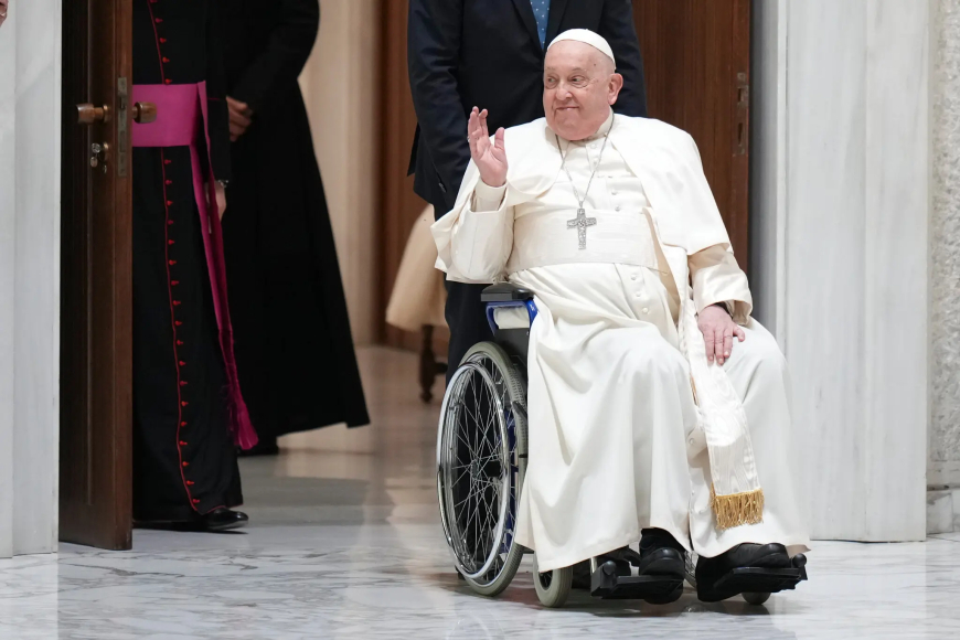 Pope Francis on Non-Invasive Ventilation Amid New Breathing Issues